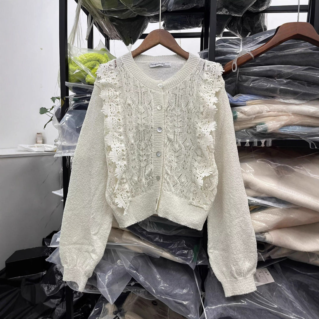 Damen Strickjacke mit filigranem Häkelmuster Drune