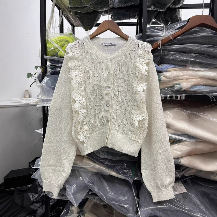Damen Strickjacke mit filigranem Häkelmuster Drune