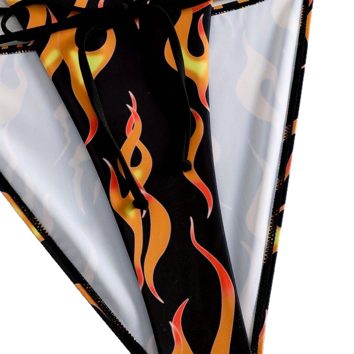 Damen Badeanzug mit feurigen Motiven Drune