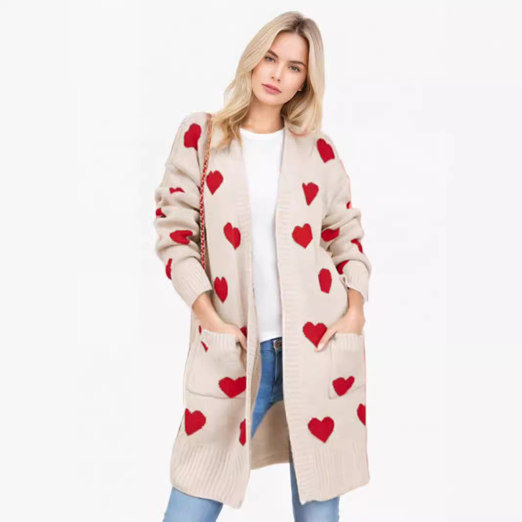 Damen Strickjacke mit herzförmigem Design und modischer Länge Drune