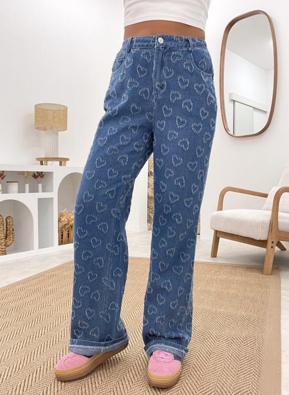Damen High-Waist Jeans mit einzigartigem Herzchen-Muster und bequemer Passform Drune