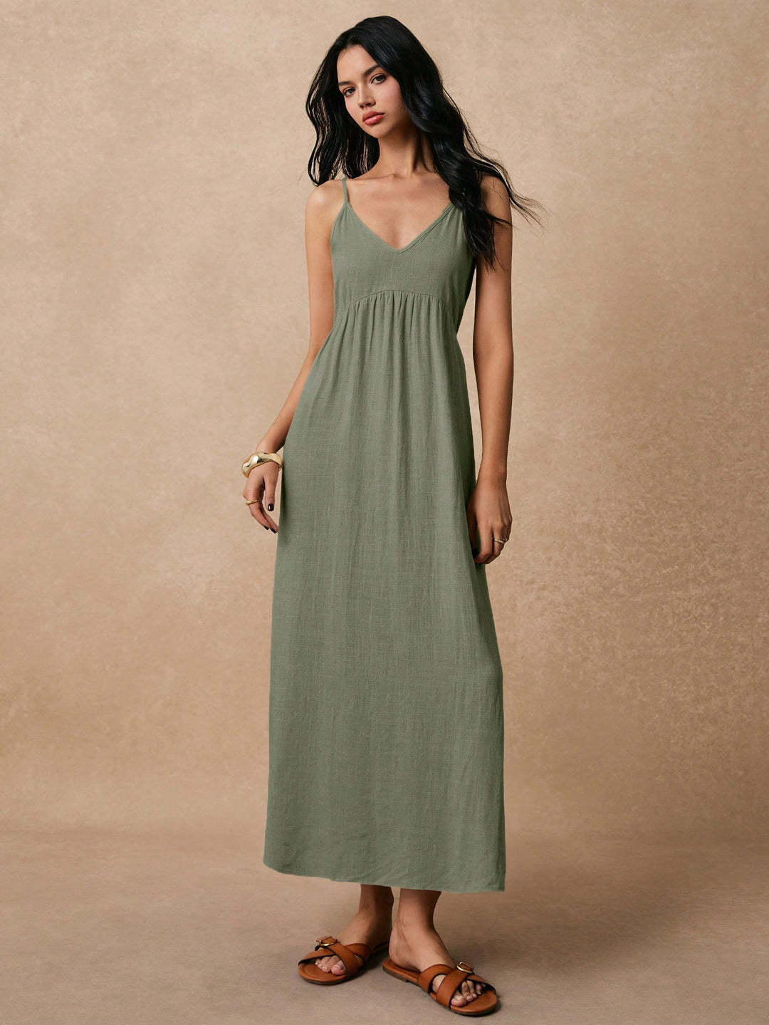 Damen Maxikleid mit feinen Spaghettiträgern und leichtem, atmungsaktivem Material Drune