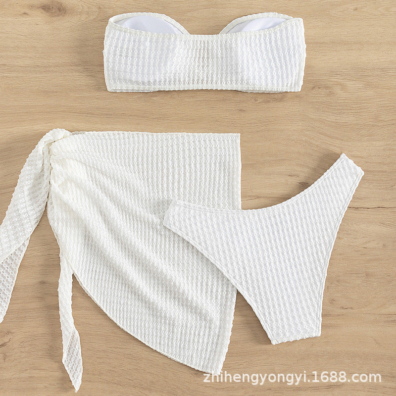 Damen Bandeau-Bikini mit durchbrochenem Design und kombinierbarem Rock Drune