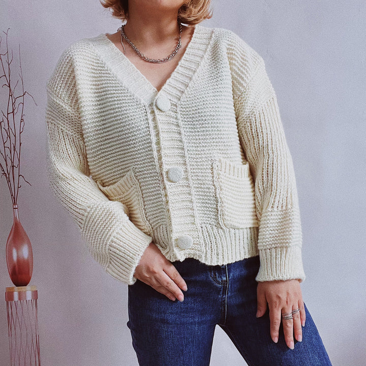 Damen lässige Strickjacke mit tiefem V-Ausschnitt und praktischen Taschen Drune