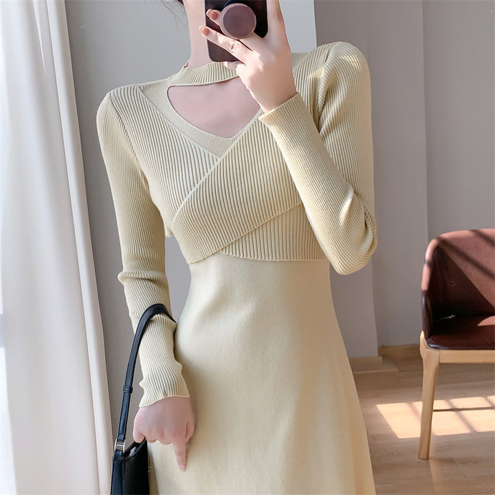 Damen Strickkleid mit offener Schulterpartie und elegantem V-Ausschnitt Drune