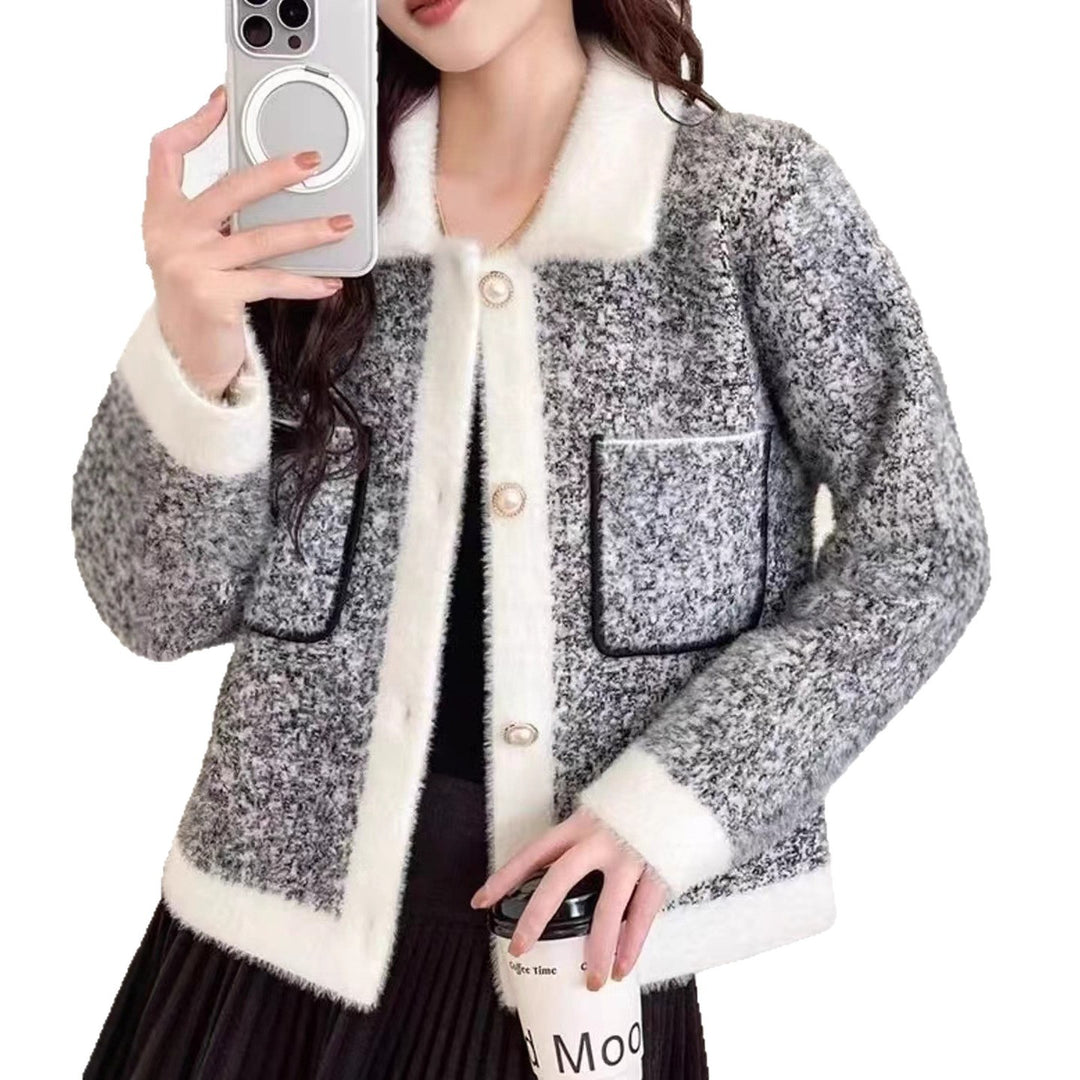 Damen Flauschige Strickjacke mit kontrastierenden Taschen und Kragen Drune