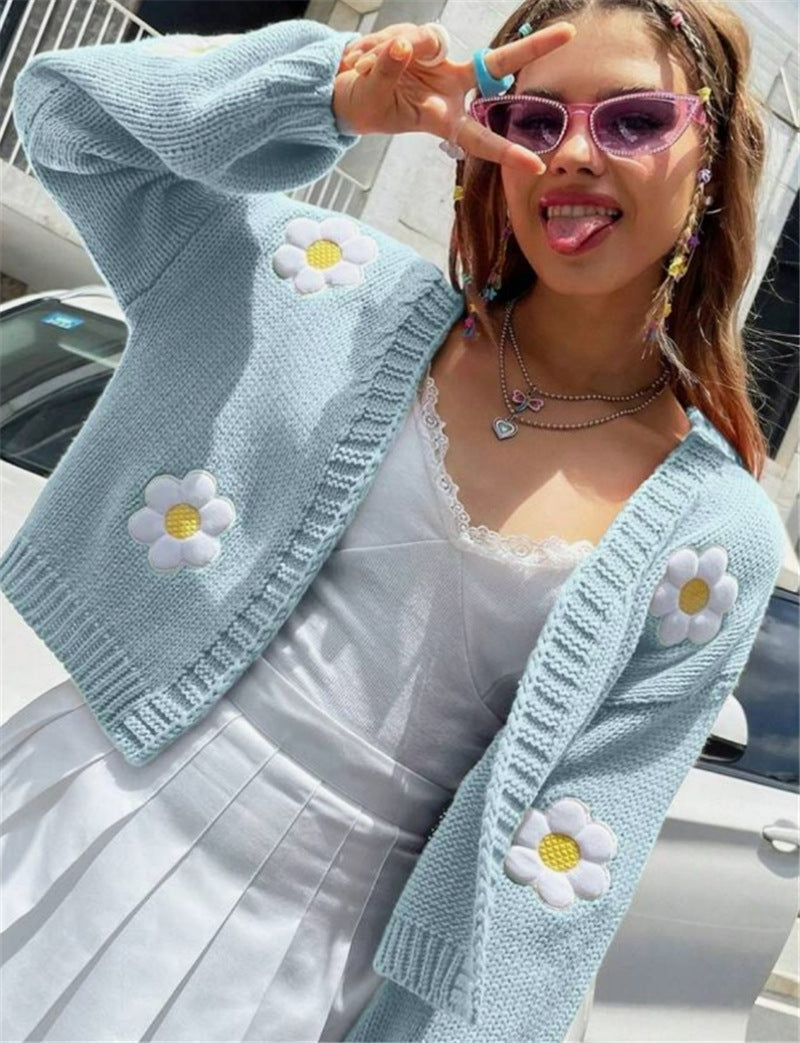 Damen Strickjacke mit floralen Applikationen und lässigem Schnitt Drune
