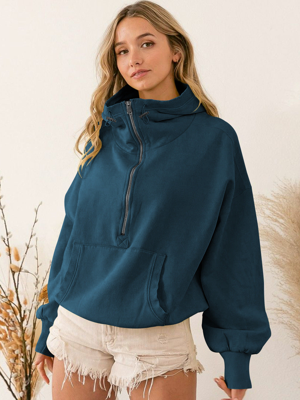 Damen sportlicher Kapuzenpullover mit halbem Reißverschluss und funktionalen Taschen Drune