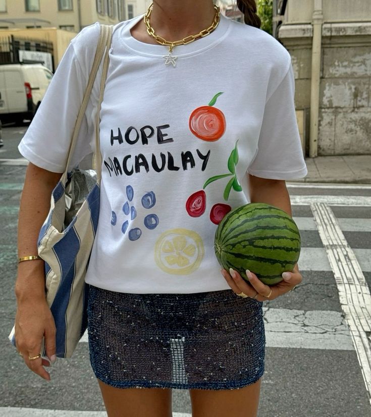 Damen T-Shirt mit künstlerischem Motiv im Vintage-Stil Drune