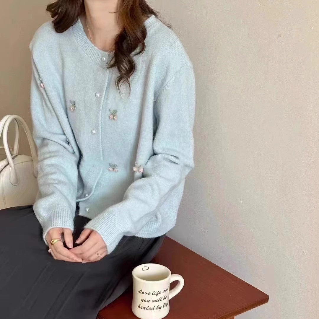 Damen Strickjacke mit feinen Perlen- und Blütenapplikationen Drune