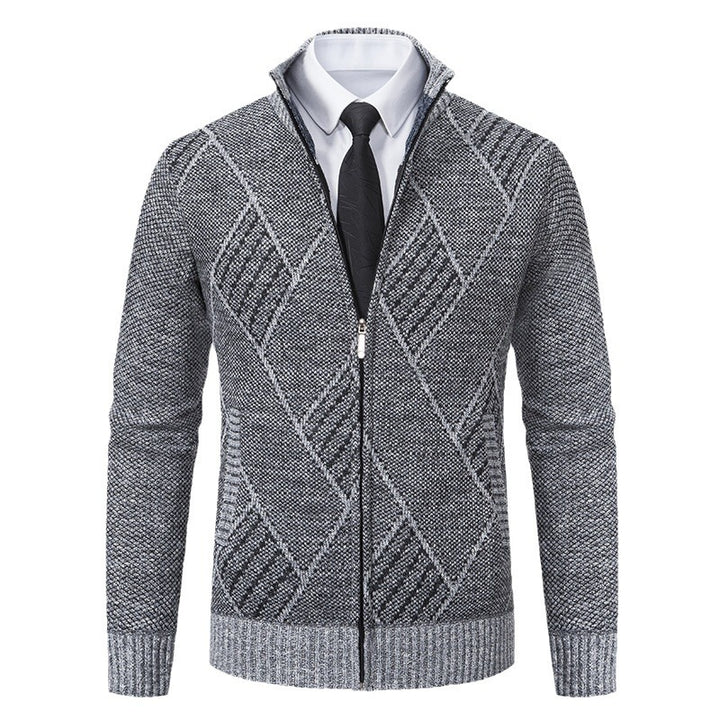 Herren modische Strickjacke mit hohem Kragen und stilvollem Zopfmuster Drune