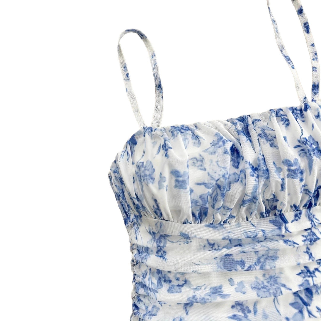 Damen Sommerliches Blumenkleid mit Spaghetti-Trägern und Raffungen Drune