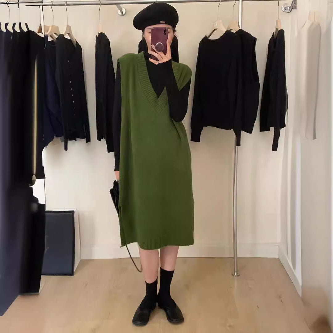 Damen Strickkleid mit elegantem V-Ausschnitt und seitlichem Schlitz Drune