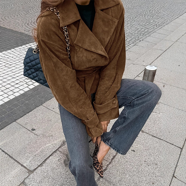 Damen Modische Wildlederjacke mit tailliertem Gürtel Drune