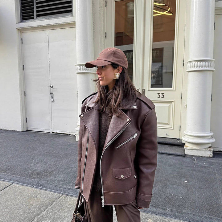 Damen Kunstleder Bikerjacke mit erhöhtem Kragen und elegantem Schnitt Drune
