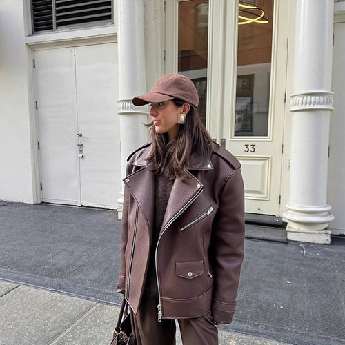 Damen Kunstleder Bikerjacke mit erhöhtem Kragen und elegantem Schnitt Drune