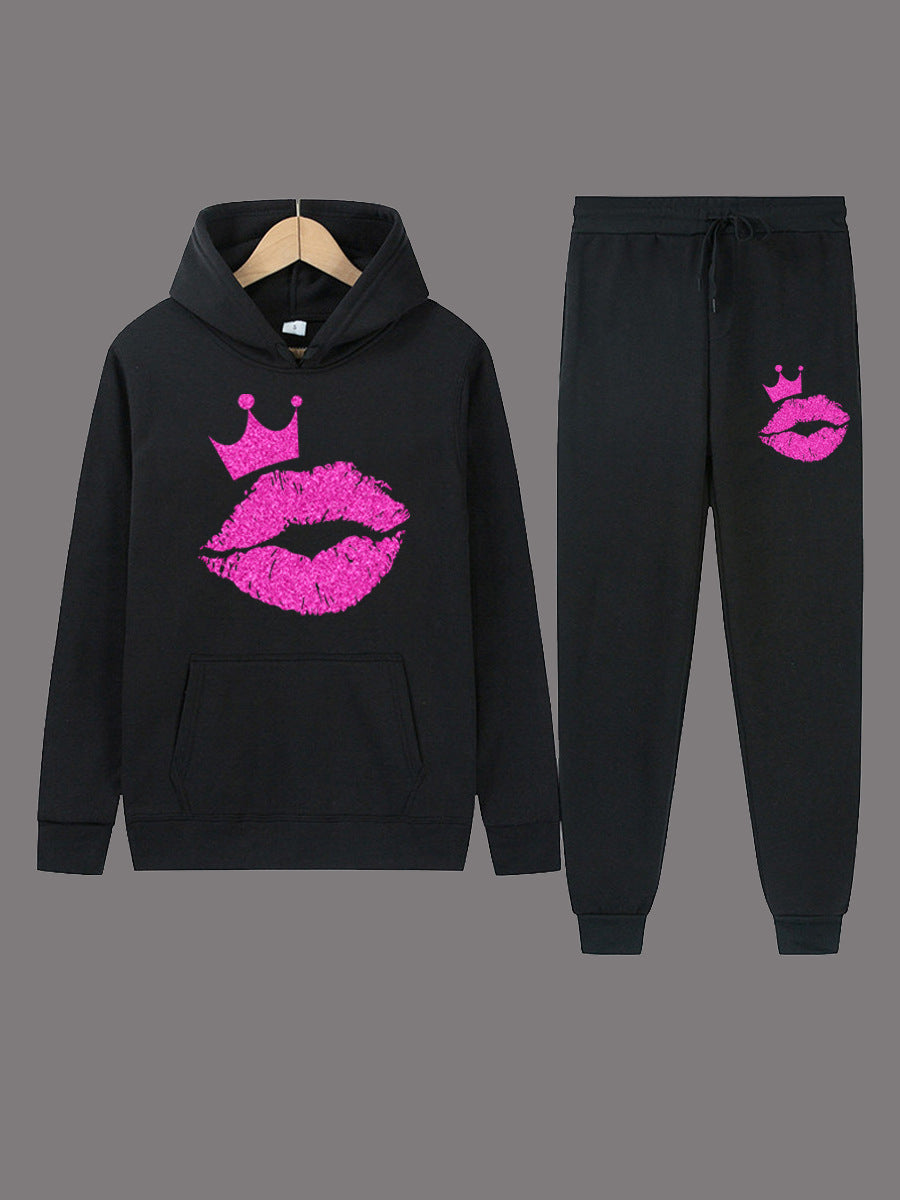 Damen Kapuzen-Pullover und Jogginghose Set mit auffälligem Lippenmotiv und Krönchen Drune
