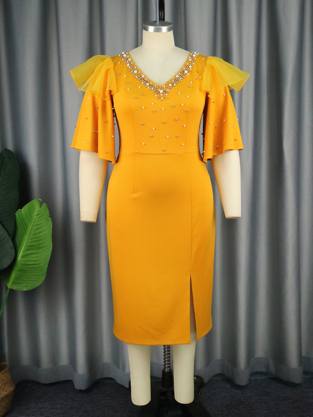 Damen Elegantes Cocktailkleid mit funkelnden Applikationen Drune