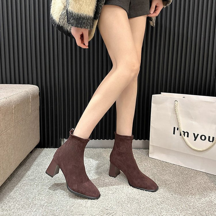 Damen Stiefeletten mit elegantem Blockabsatz und weichem Veloursleder Drune
