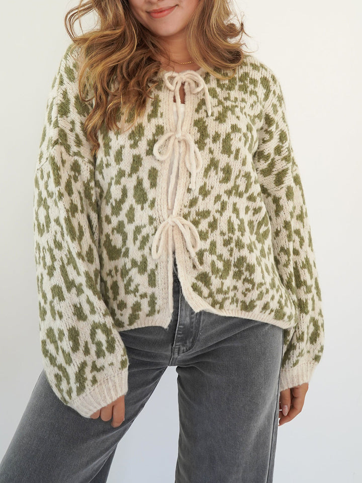 Damen Cardigan mit auffälligem Tiermuster und eleganten Bindebanddetails Drune