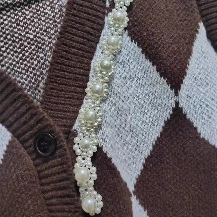 Damen Strickweste mit modernem Rautenmuster und eleganter Knopfdetail Drune