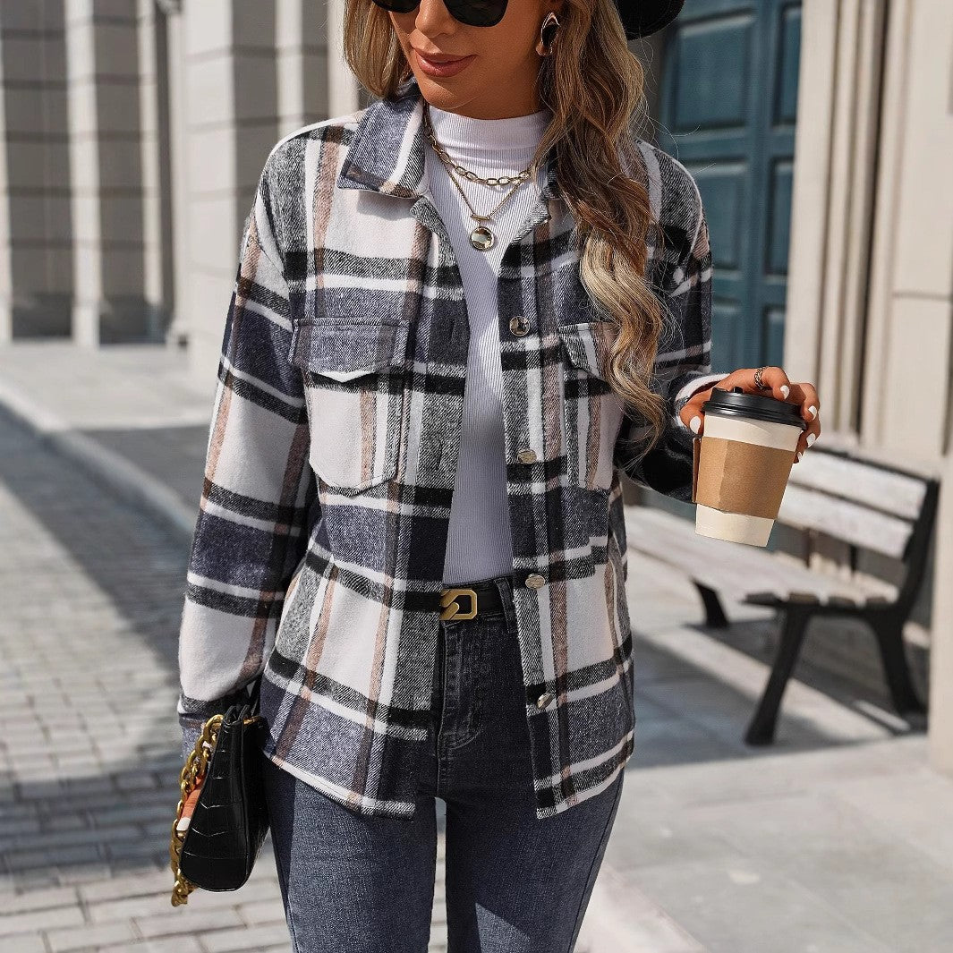 Damen Karierte Flanelljacke mit bequemem Schnitt und praktischen Taschen Drune