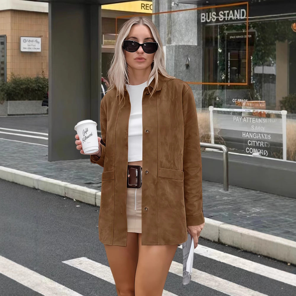 Damen weiche Wildlederjacke mit praktischen aufgesetzten Taschen und elegantem Schnitt Drune
