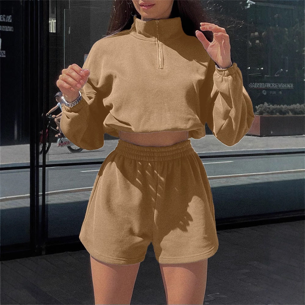Damen cropped Sportpullover und Shorts-Set Drune