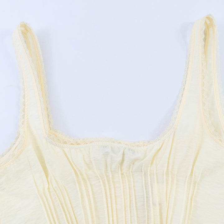 Damen-Crop-Top mit feinen Falten und Zierknöpfen Drune
