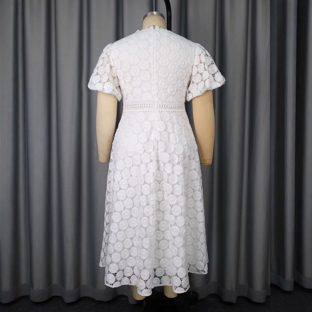 Damen Midi-Kleid mit eleganter Spitzenapplikation und Puffärmeln Drune