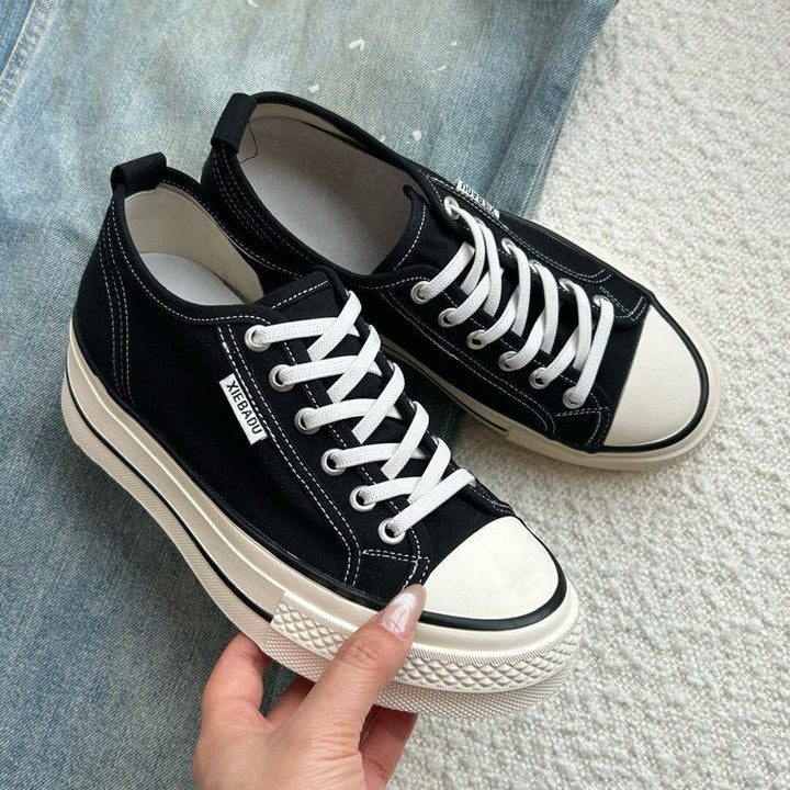 Damen modische Canvas-Sneaker mit kontrastierenden Schnürsenkeln und leichtem Sohlenprofil Drune