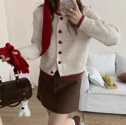 Damen kuschelige Strickjacke mit Herzknöpfen und raffinierter Ärmelgestaltung Drune