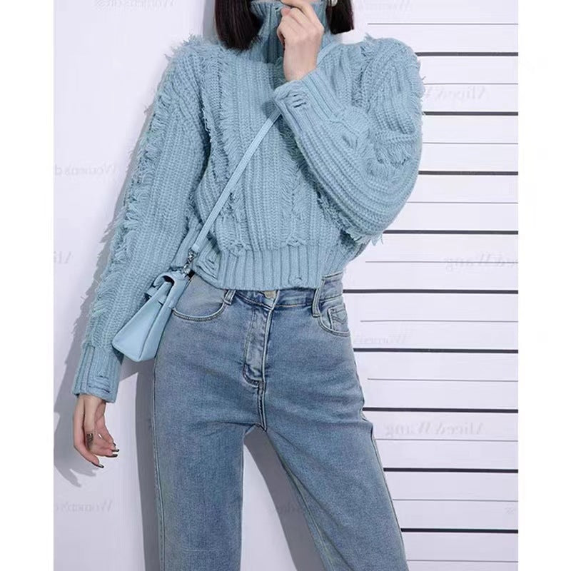 Damen Grobstrickpullover mit hohem Kragen und fransigen Designelementen Drune