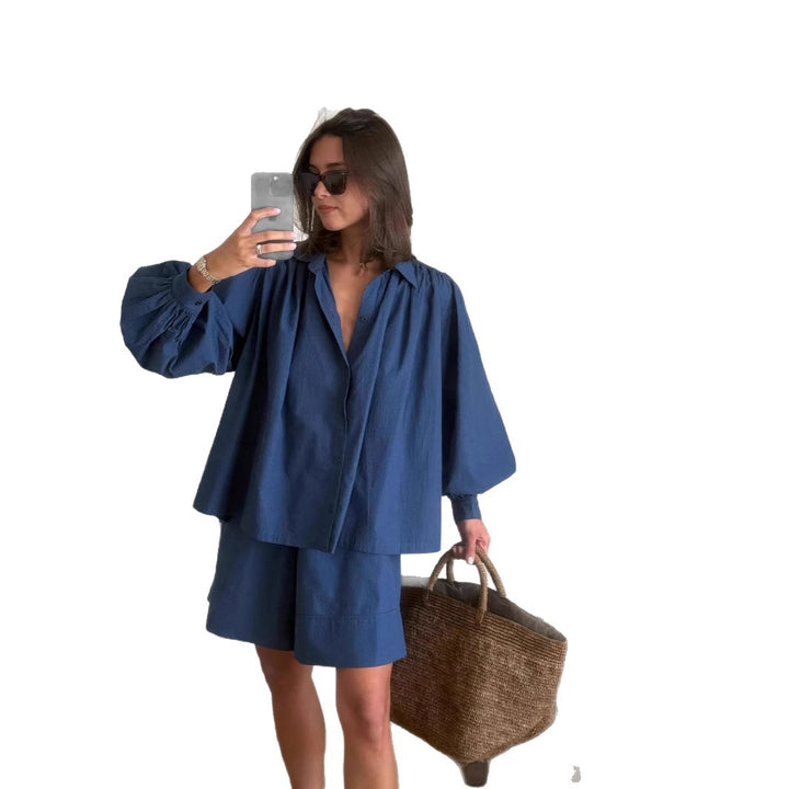 Damen lässiges Kombi-Outfit mit lockerer Bluse und Shorts Drune