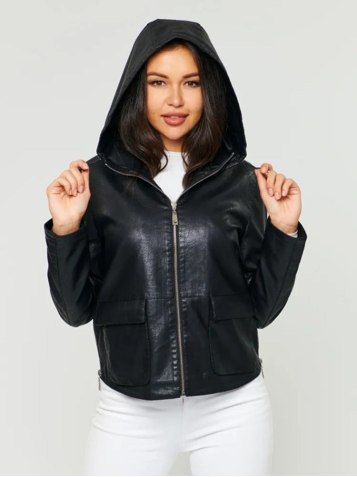 Damen Kunstlederjacke mit angeschnittenem Hoodie und praktischen Taschen Drune