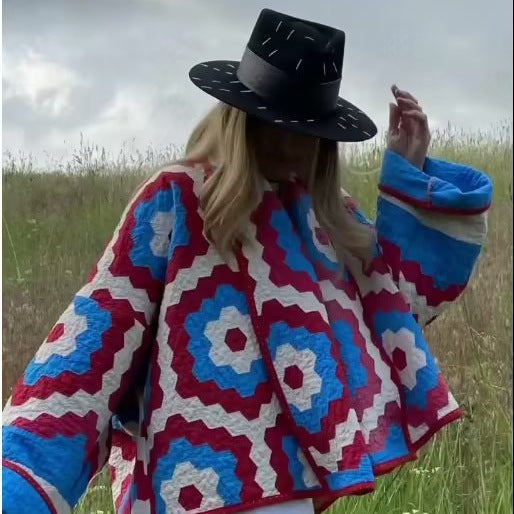Damen Steppjacke mit auffälligem geometrischem Muster und bequemem Schnitt Drune