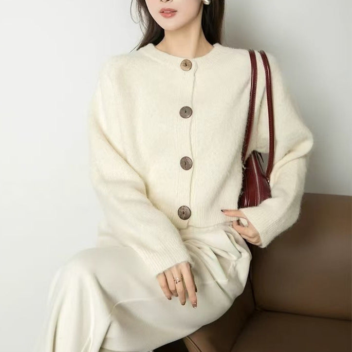 Damen gemütliche Strickjacke mit großen Knöpfen und hohen Kragen Drune