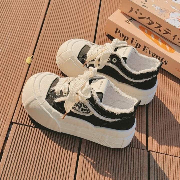 Damen Stilvolle Chunky Sneakers mit weißer Plattform und robustem Obermaterial Drune