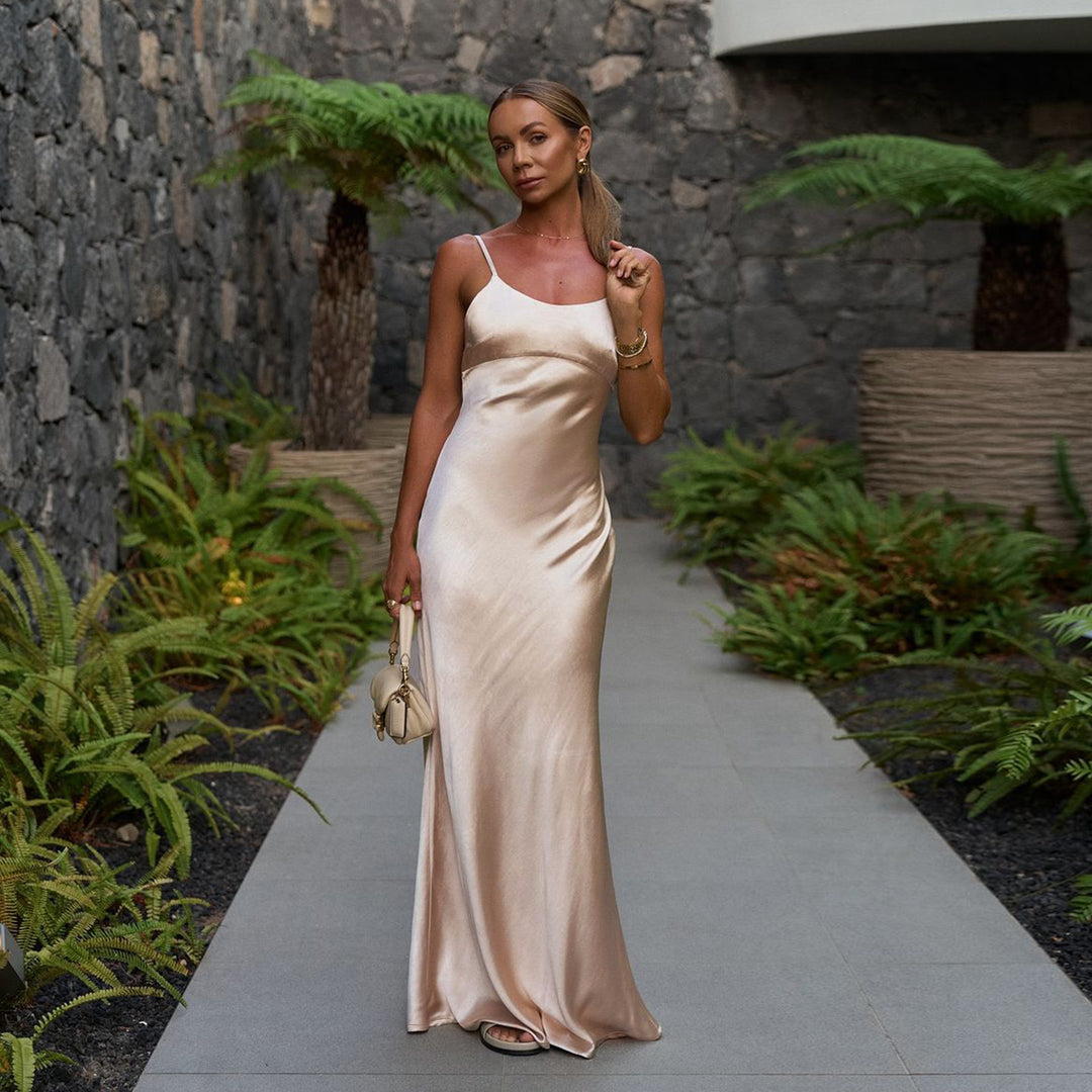 Damen Elegantes Satin-Maxikleid mit hauchdünnen Spaghettiträgern Drune