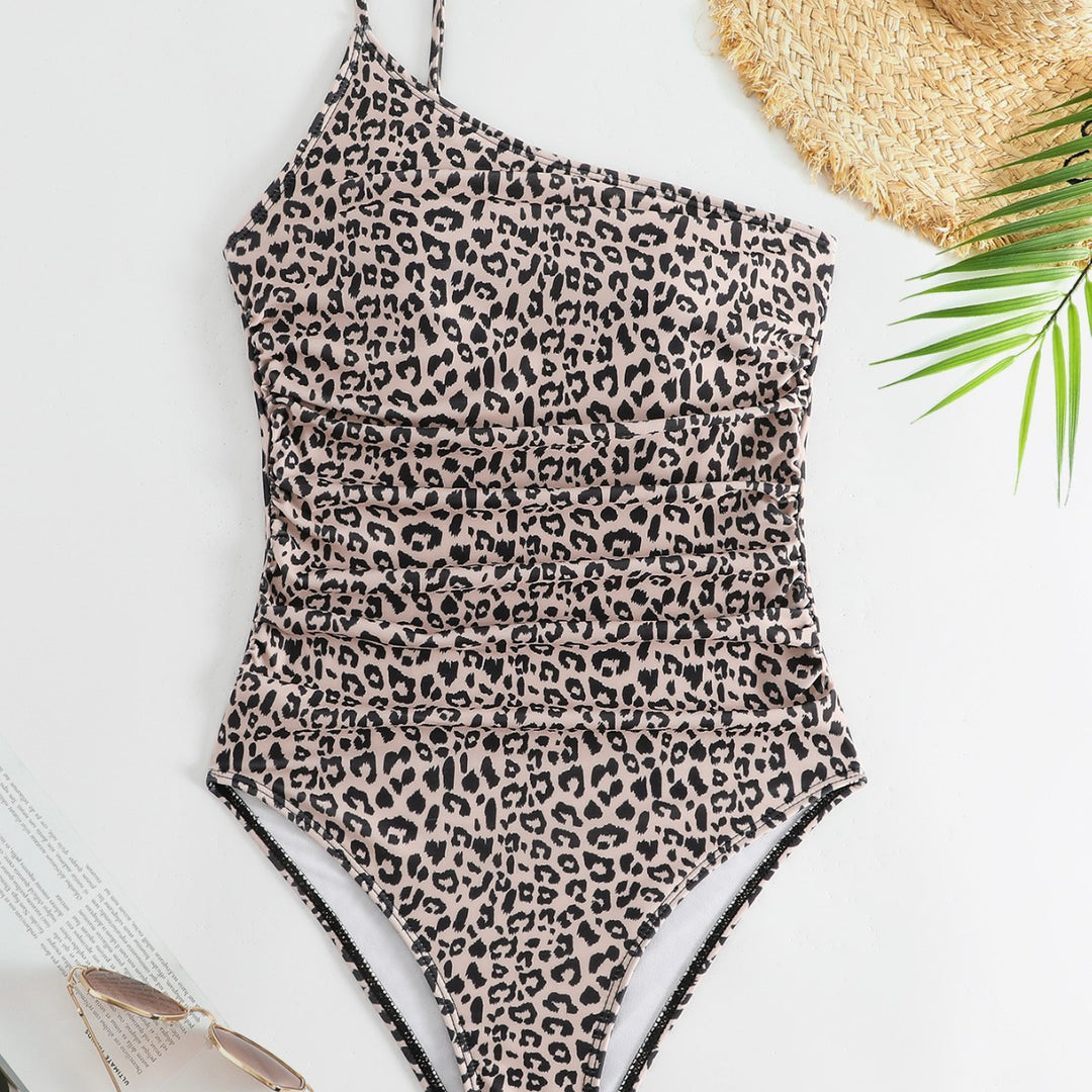 Damen One-Shoulder Badeanzug mit stylischem Animal-Print und femininen Raffungen Drune