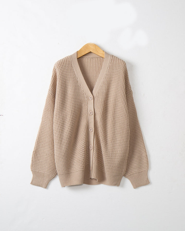 Damen Strickjacke mit strukturiertem Muster und praktischen Knopfdetails Drune