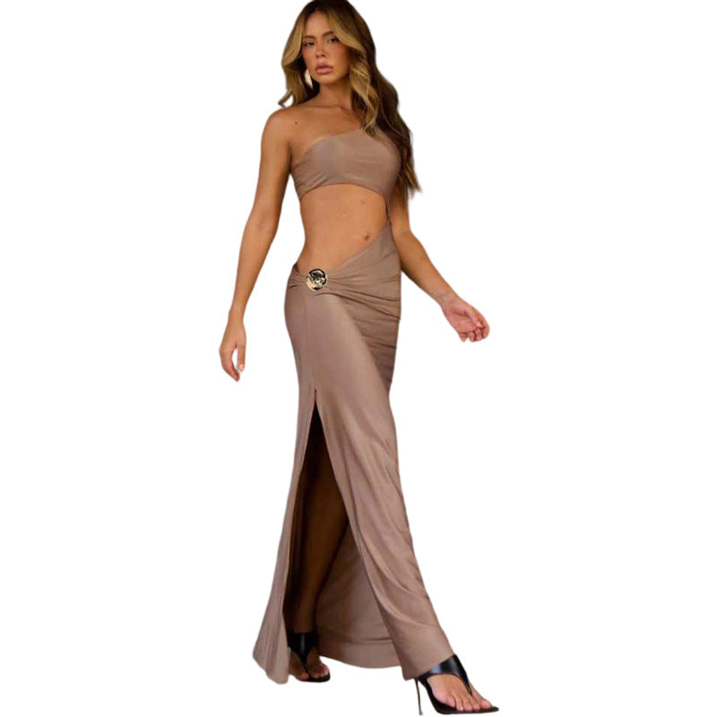 Damen Elegantes asymmetrisches Maxikleid mit Drapierung und dekorativem Detail Drune