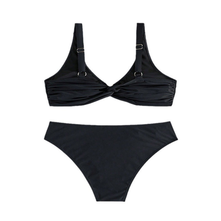 Damen eleganter Bikini mit dekorativen Goldakzenten und einzigartigem Design Drune
