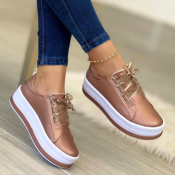 Damen komfortable Plateau-Sneaker mit elegantem Metallic-Obermaterial Drune