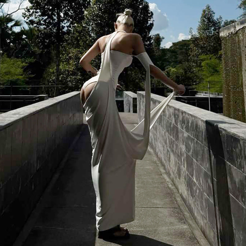 Damen Stilvolles Abendkleid mit asymmetrischem Schnitt und eleganten Drapierungen Drune