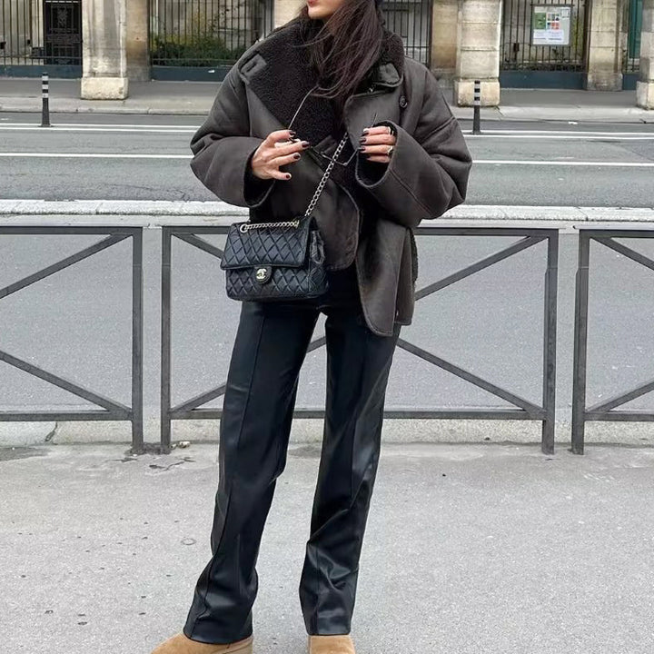 Damen modische Übergangsjacke mit weich gefüttertem Kragen und praktischen Taschen Drune