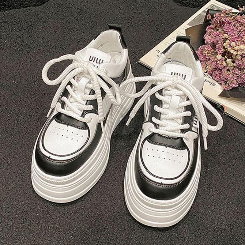 Damen Plateau Sneakers mit trendigem zweifarbigem Design und verstärkter Dämpfung Drune
