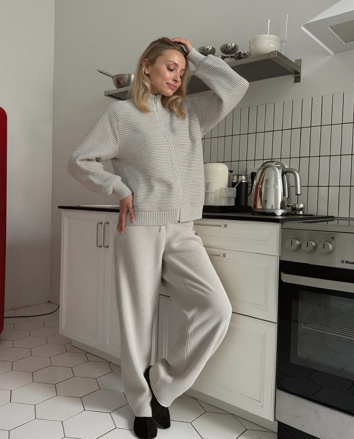 Damen Strickjacke mit hohem Kragen und durchgehendem Reißverschluss Drune