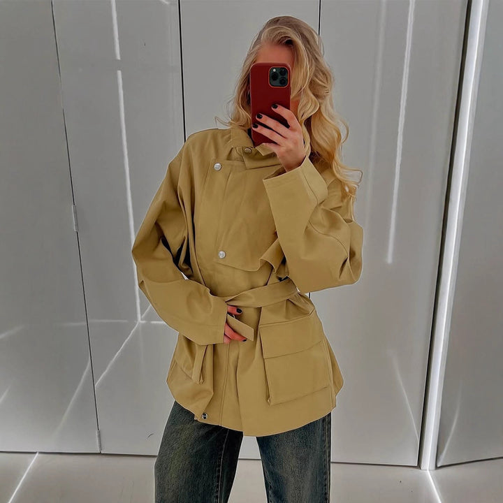 Damen Langer Trenchcoat mit breitem Kragen und taillierbarem Gürtel Drune