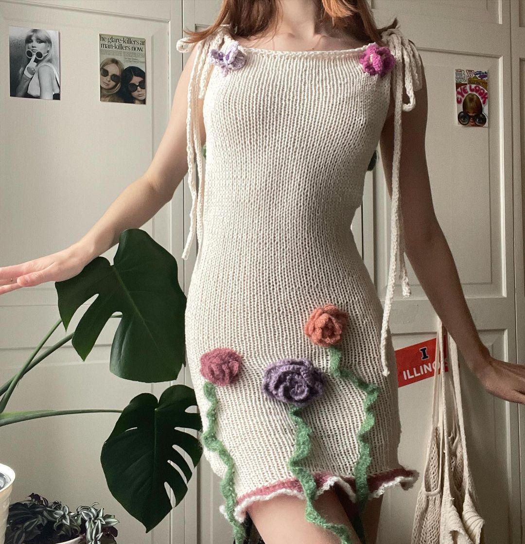 Damen gehäkeltes Sommerkleid mit floralen Applikationen Drune